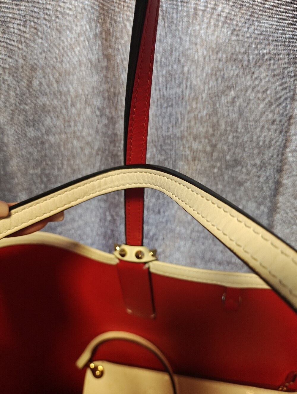 Calfskin Loubinthesky East West Cabata Tote White - Picture 4 of 16
